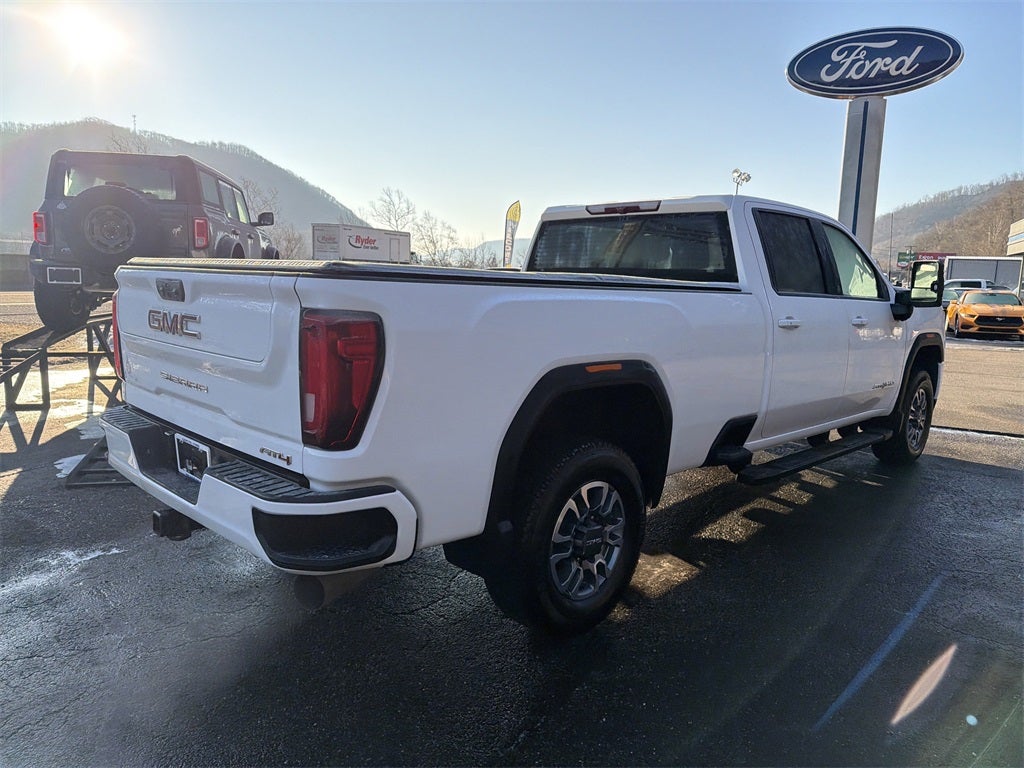 2022 GMC Sierra 2500HD AT4