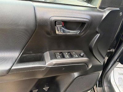 2022 Toyota Tacoma TRD Off-Road V6