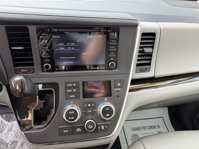 2019 Toyota Sienna L 7 Passenger