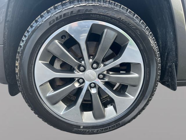 2019 Jeep Cherokee Overland
