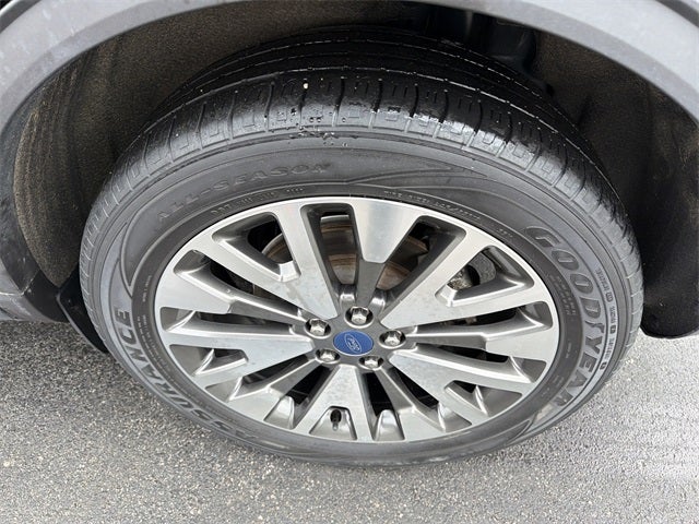 2020 Ford Escape Titanium