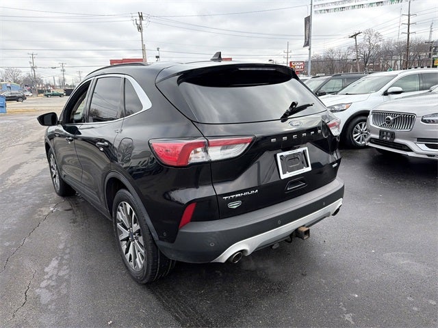 2020 Ford Escape Titanium
