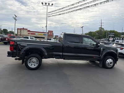 2025 Ford F-450SD King Ranch DRW