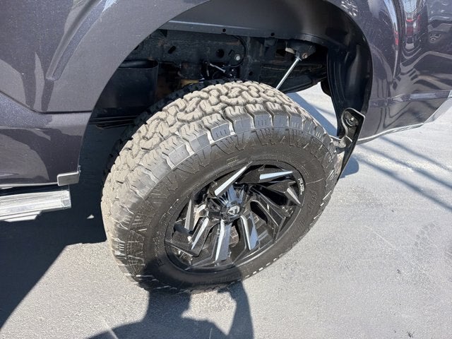 2022 Ford F-150 Lariat LIFTED WHEELS & TIRES
