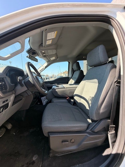 2025 Ford F-150 XLT LIFTED WHEELS & TIRES