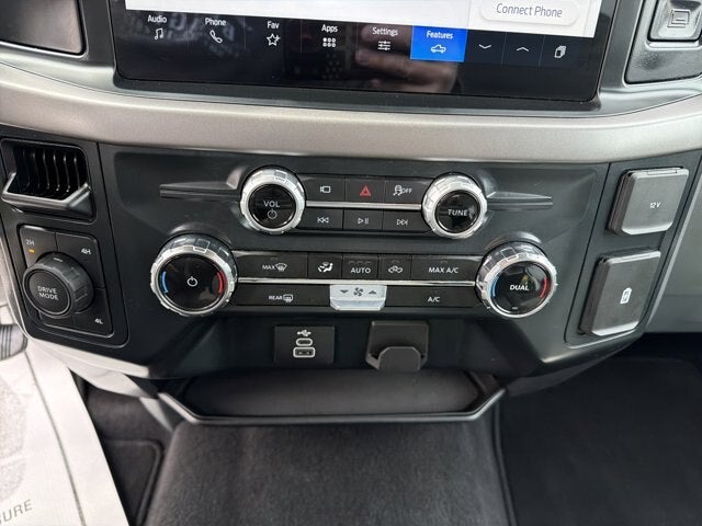 2025 Ford F-150 XLT LIFTED WHEELS & TIRES