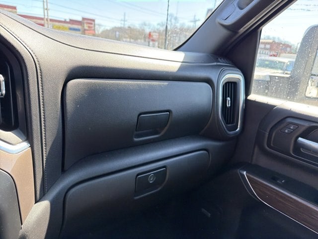 2023 Chevrolet Silverado 3500HD High Country DRW