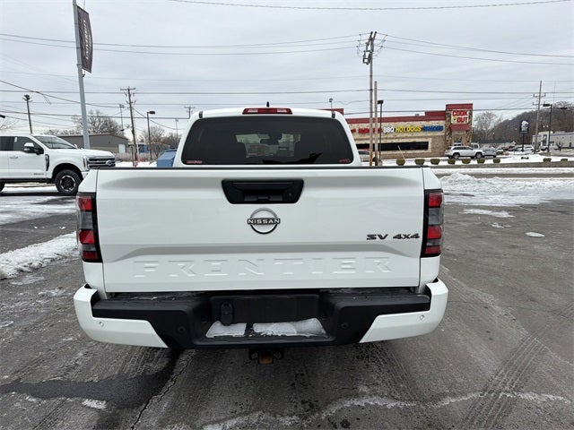 2022 Nissan Frontier SV