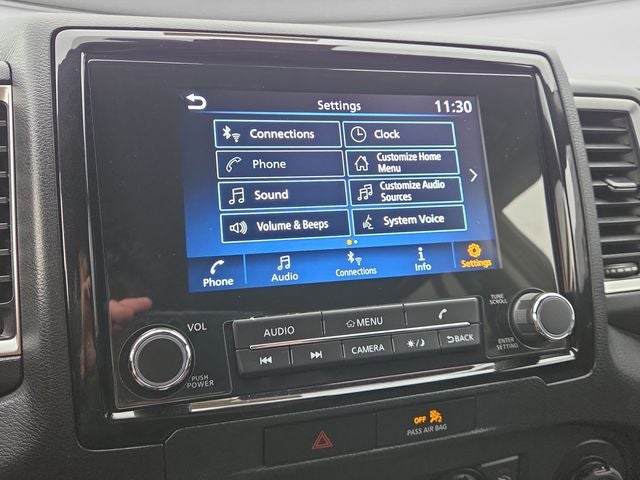 2023 Nissan Frontier SV