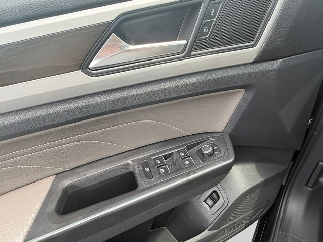 2022 Volkswagen Atlas 2.0T SE w/Technology