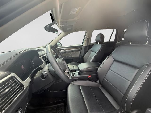 2022 Volkswagen Atlas 2.0T SE w/Technology