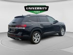 2022 Volkswagen Atlas 2.0T SE w/Technology
