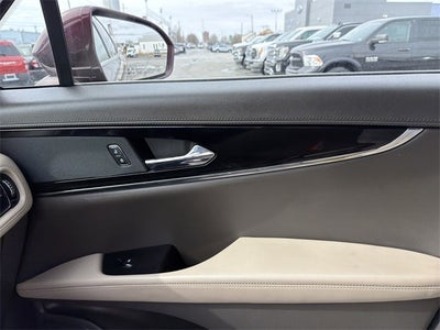 2022 Lincoln Nautilus Standard