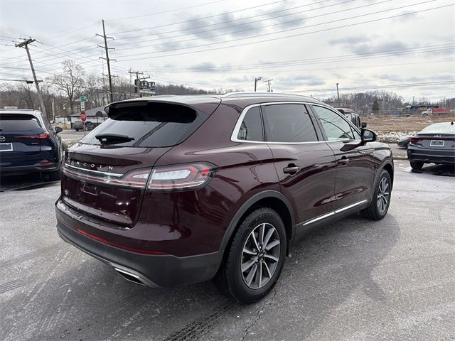 2022 Lincoln Nautilus Standard