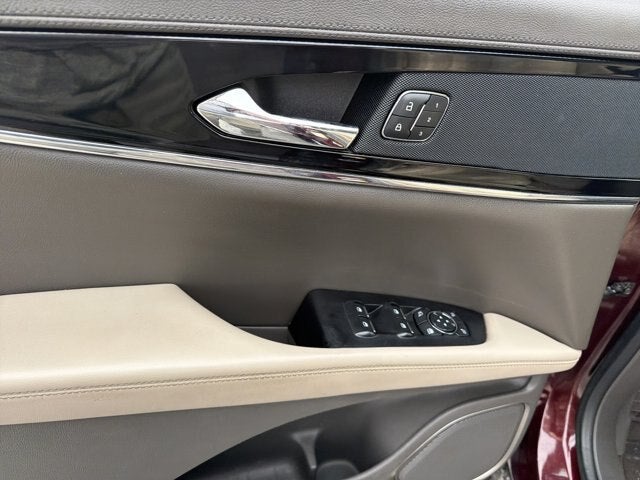 2022 Lincoln Nautilus Standard