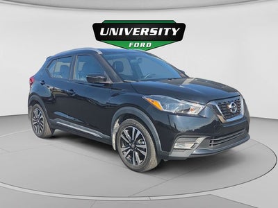 2019 Nissan Kicks SR