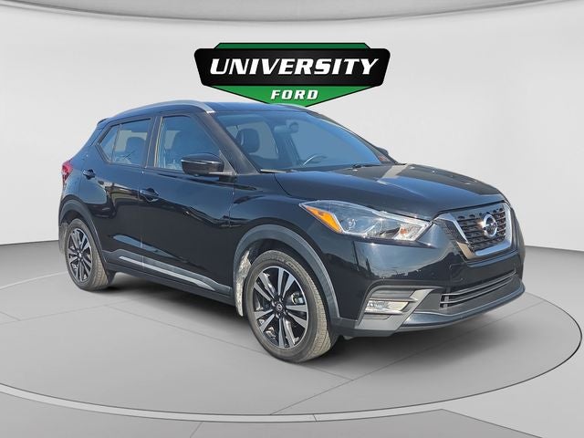 2019 Nissan Kicks SR