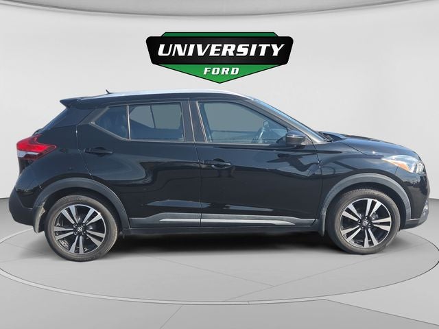 2019 Nissan Kicks SR