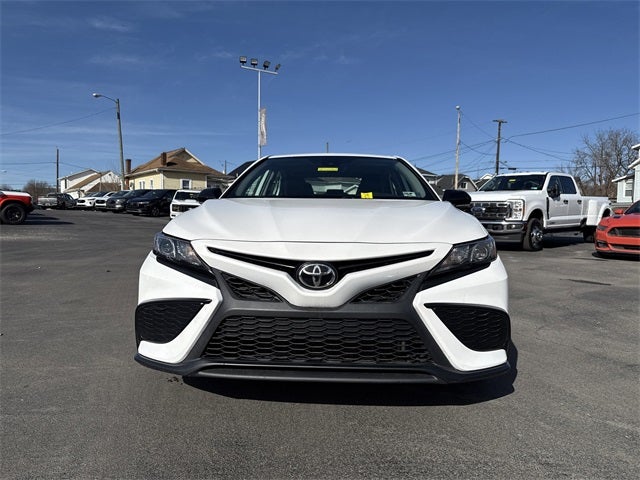 2022 Toyota Camry SE Nightshade