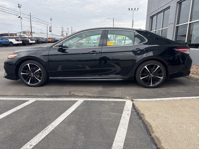 2020 Toyota Camry XSE