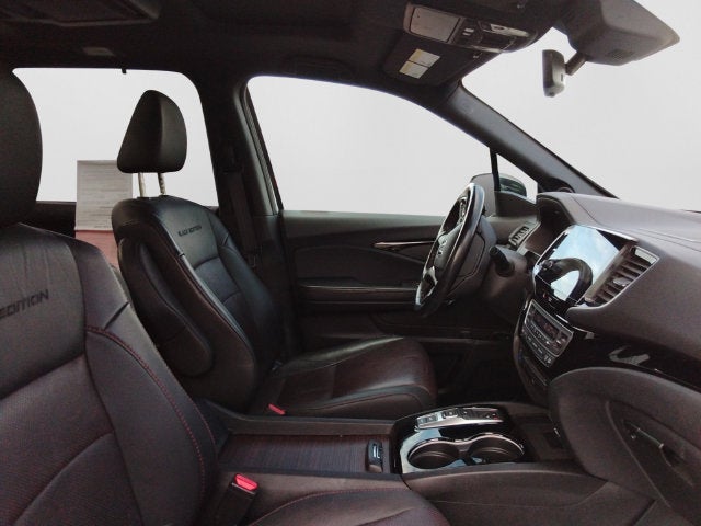2021 Honda Pilot Black Edition