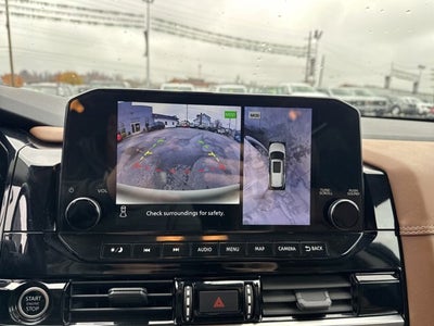 2023 Nissan Pathfinder Platinum