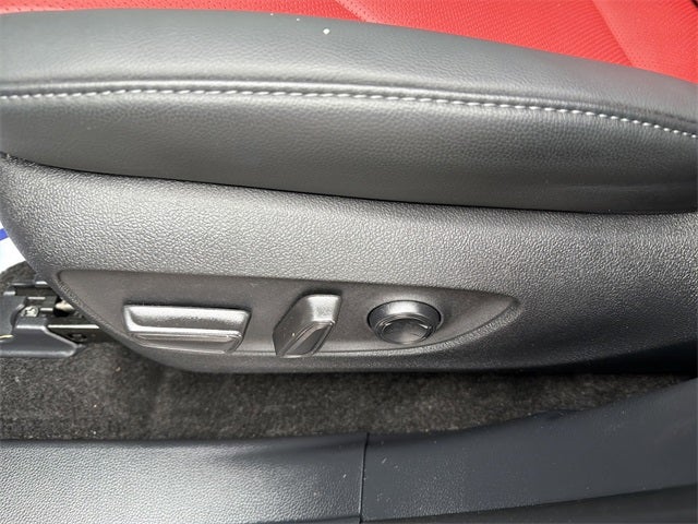 2025 Toyota Highlander XSE