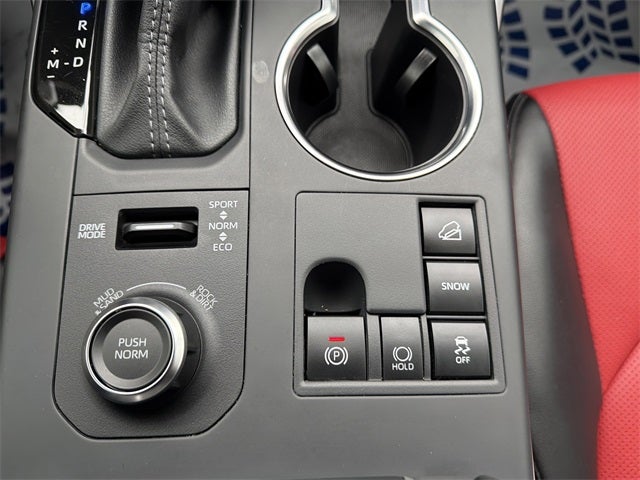 2025 Toyota Highlander XSE