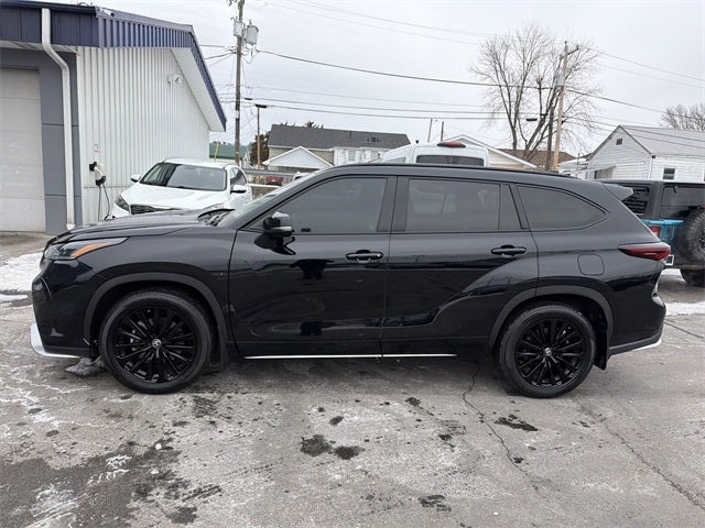 2025 Toyota Highlander XSE