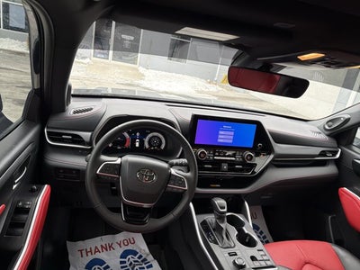 2025 Toyota Highlander XSE