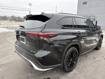 2025 Toyota Highlander XSE