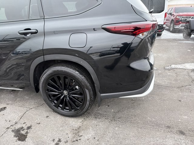 2025 Toyota Highlander XSE
