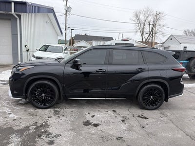 2025 Toyota Highlander XSE