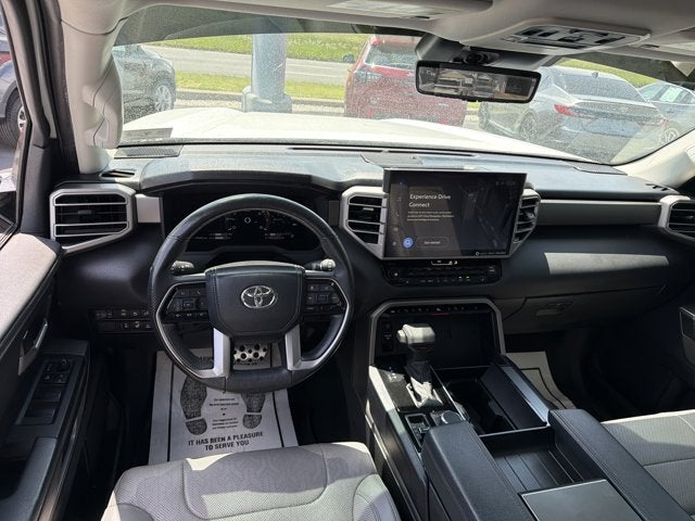 2023 Toyota Sequoia SR5