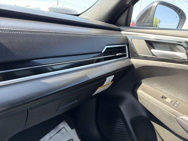2024 Mitsubishi Outlander SEL Black Edition
