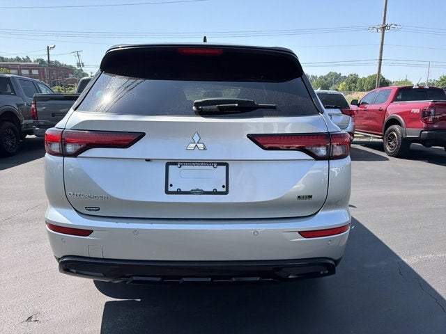 2024 Mitsubishi Outlander SEL Black Edition