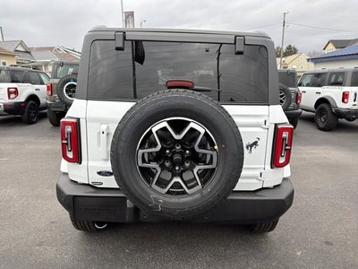 2025 Ford Bronco Outer Banks®